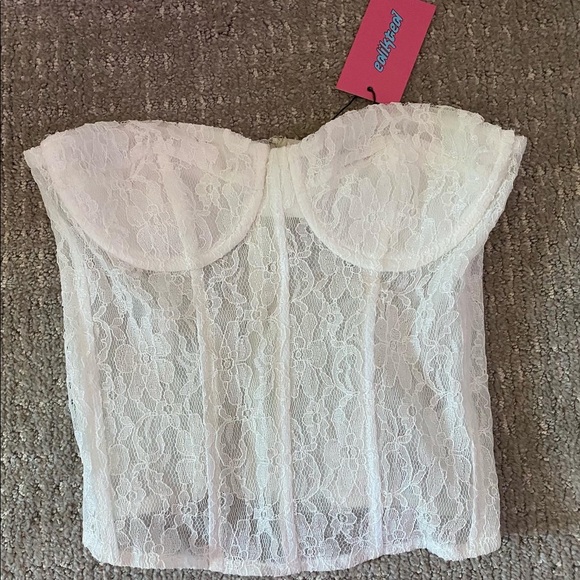 Edikted | Tops | White Lace Corset Top From Edikted | Poshmark
